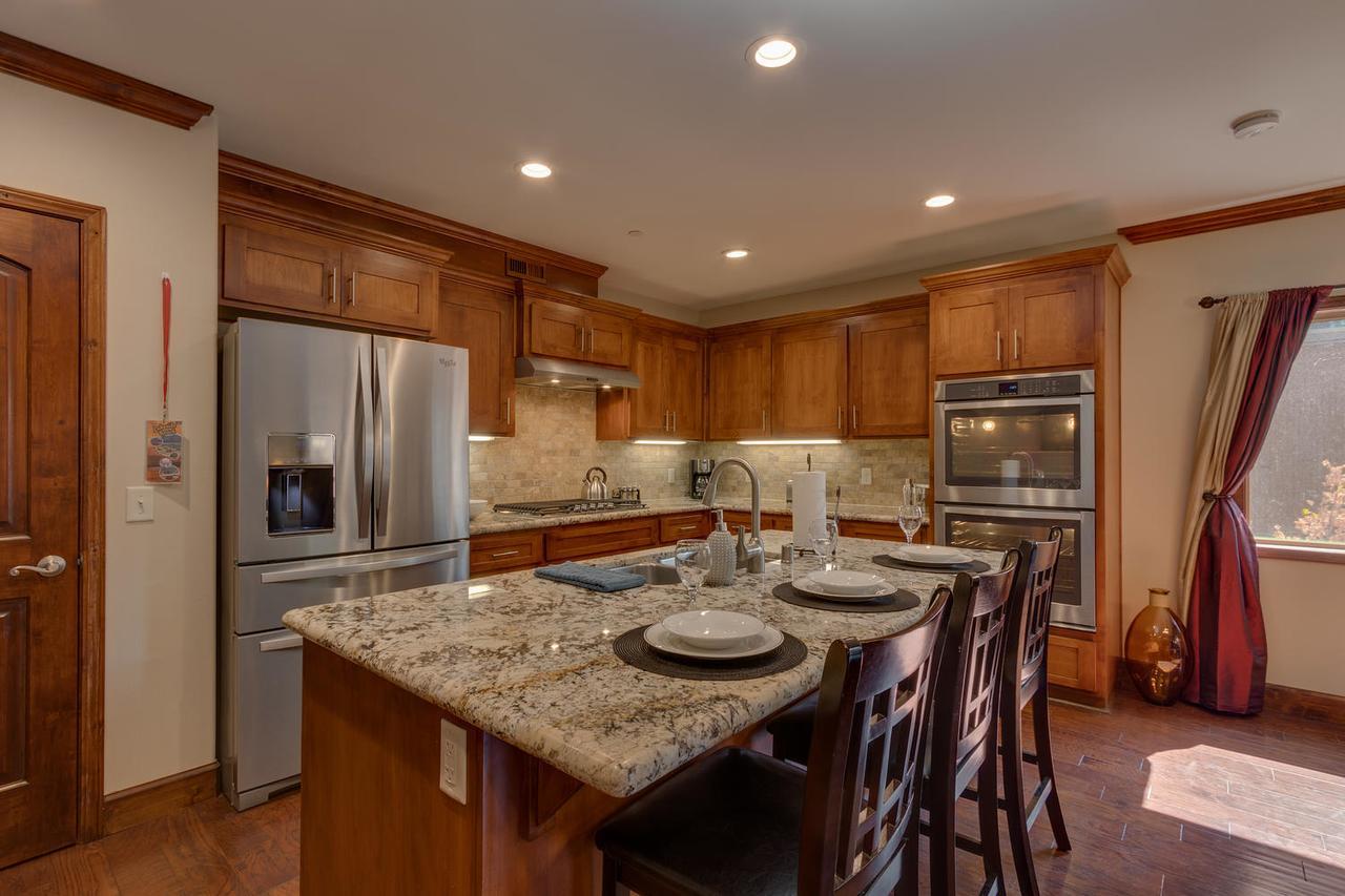 Tahoe Woods Escape - Three Bedroom Home سووث لاك تاهوي المظهر الخارجي الصورة